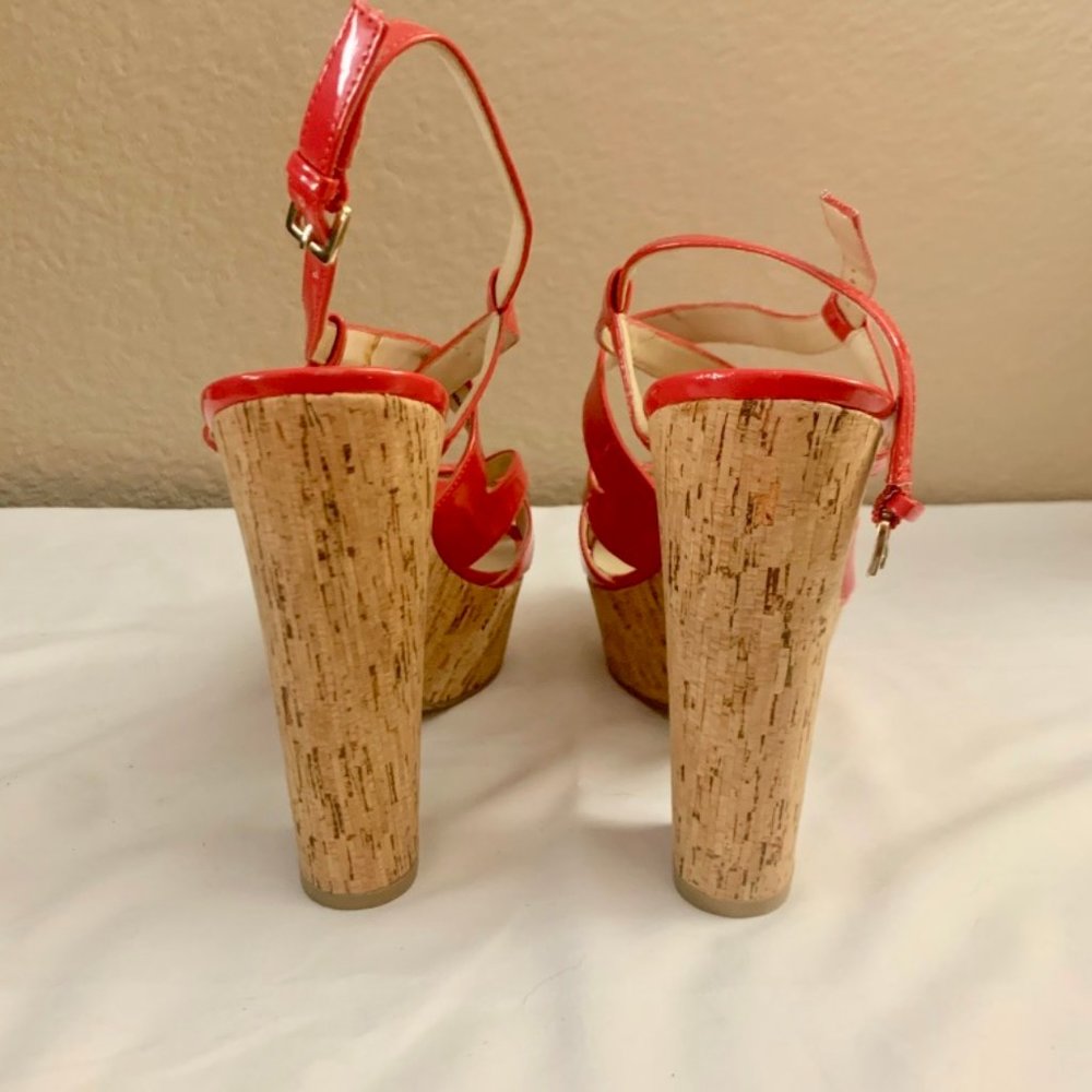 Bright Red Wedges - Picture 4 of 5